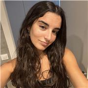 soy Abril, estudiante de 2º de Medicina. Ofrezco clases particulares de ESO y bachillerato, adaptadas a cada nivel y necesidad. Sobretodo en ciencias